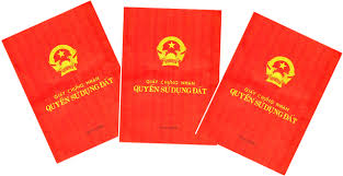 QUY ĐỊNH PHÁP LUẬT VỀ VIỆC CHUYỂN NHƯỢNG QUYỀN SỬ DỤNG ĐẤT CỦA HỘ GIA ĐÌNH